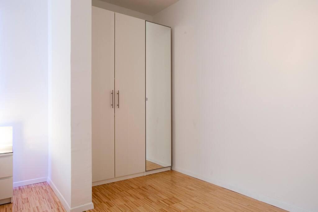 Exclusive 2-Room Souterrain Apartment Nuremberg Ngoại thất bức ảnh