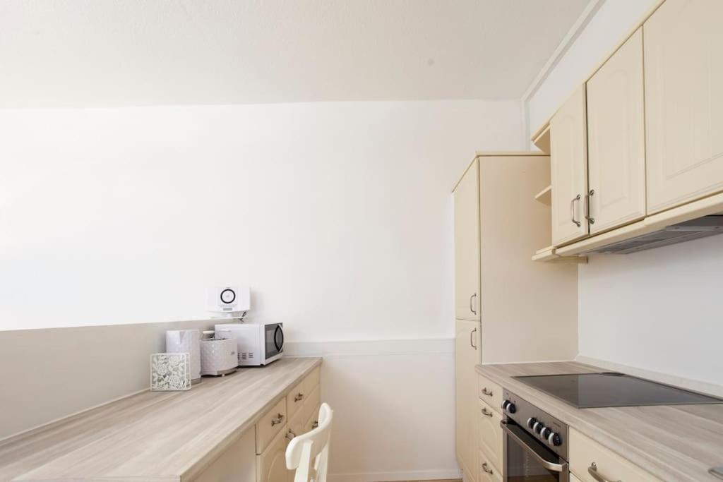 Exclusive 2-Room Souterrain Apartment Nuremberg Ngoại thất bức ảnh