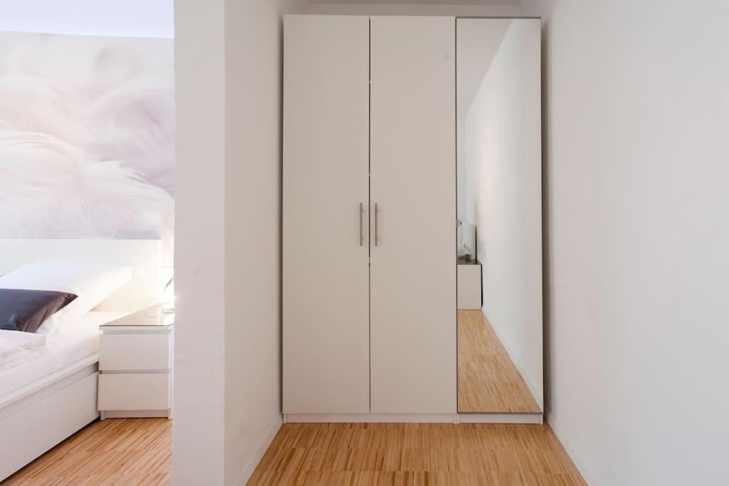 Exclusive 2-Room Souterrain Apartment Nuremberg Ngoại thất bức ảnh